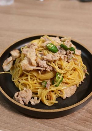【トロミ命】豚肉とオクラとなめ茸の和風パスタ-レシピのメイン写真