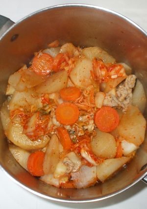 豚肉大根キムチ煮物♪簡単-レシピのメイン写真