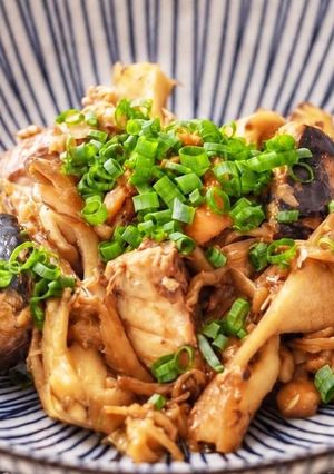 10分！ご飯が進むさば缶ときのこ甘辛生姜炒め-レシピのメイン写真