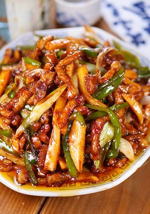チンジャオロース風の細切り回鍋肉😋🍚-レシピのメイン写真