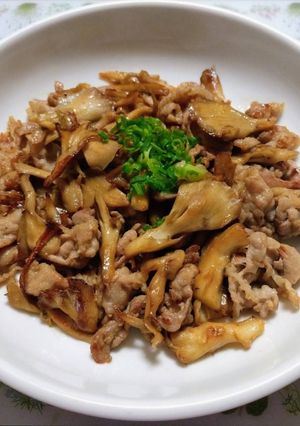 簡単今日の夕飯！舞茸豚こまバター醬油炒め-レシピのメイン写真
