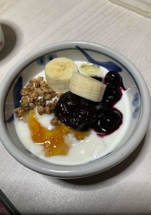 ウチの朝6種トッピングヨーグルト-レシピのメイン写真