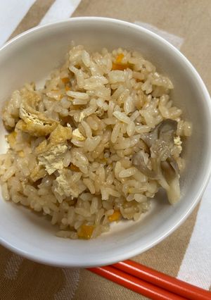 旨味たっぷり鶏肉と舞茸の炊き込みごはん-レシピのメイン写真