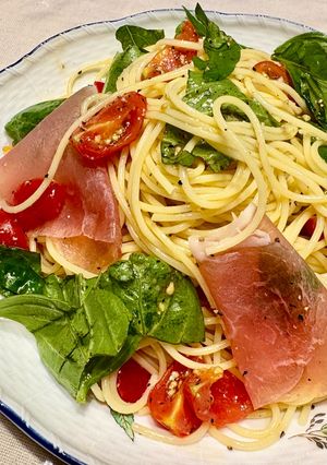 トマトとバジルの生ハム入り冷製パスタ-レシピのメイン写真