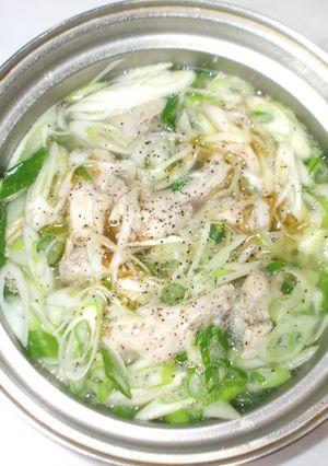 鶏手羽元のネギ生姜スープ♪簡単レシピ-レシピのメイン写真