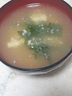 とっても簡単★豆腐とわかめのお味噌汁-レシピのメイン写真