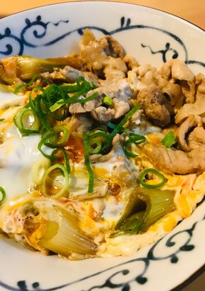 豚こまぎれ肉＆長ネギの豚玉子丼-レシピのメイン写真