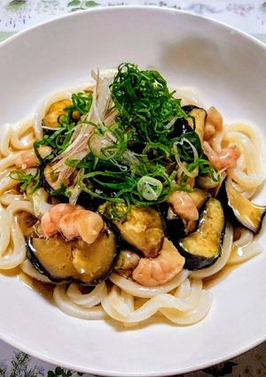 夏の夕飯！なすと海老餡かけ冷やしうどん-レシピのメイン写真