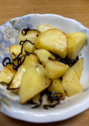 じゃがいもの塩昆布バター-レシピのメイン写真