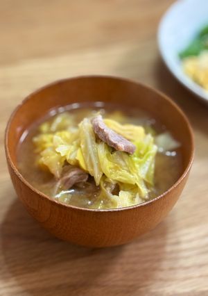 春キャベツと筍と豚肉の味噌汁-レシピのメイン写真