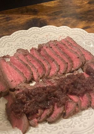 ローストビーフ　甘めの玉ねぎソース-レシピのメイン写真