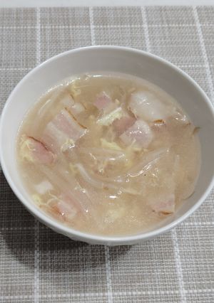 ベーコンとモヤシのスープ-レシピのメイン写真