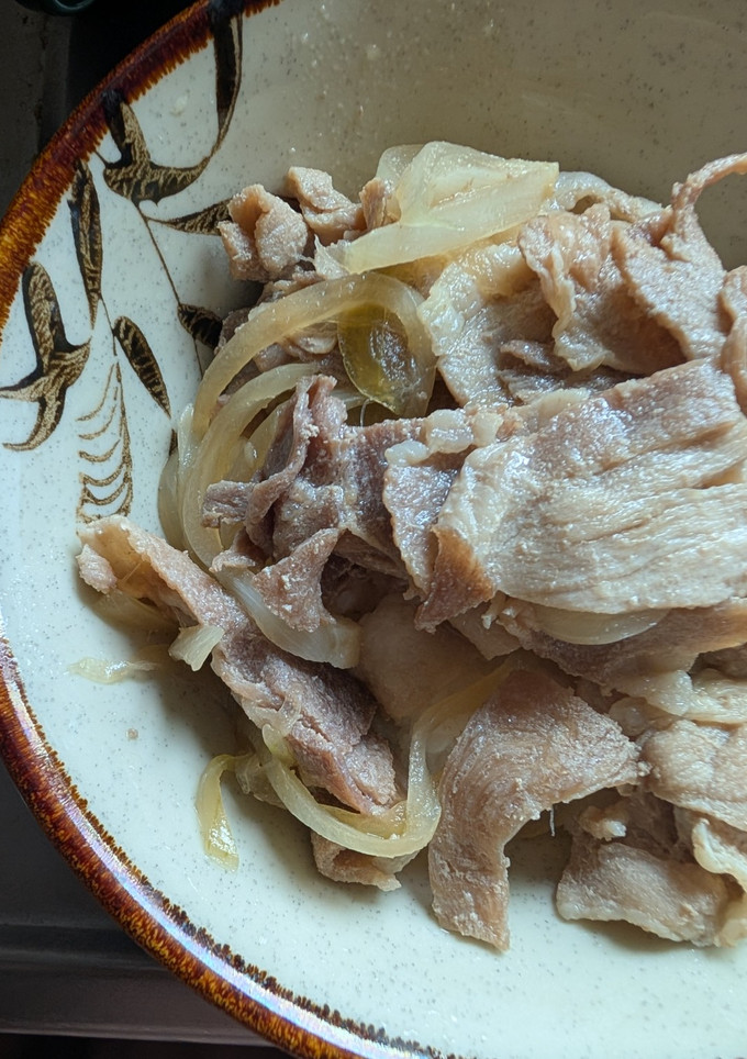 とっても簡単★めんつゆで「豚丼」-レシピのメイン写真