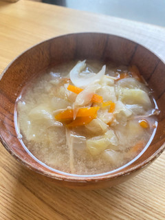 野菜のうまみたっぷり!重ね煮のお味噌汁-レシピのメイン写真