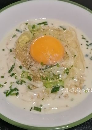 簡単すぎる、ミルクぶっかけうどん-レシピのメイン写真