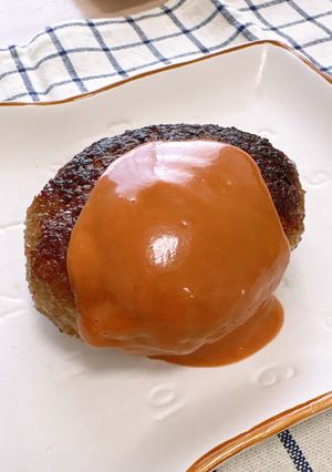 玉ねぎを炒めない♪簡単ふっくらハンバーグ-レシピのメイン写真