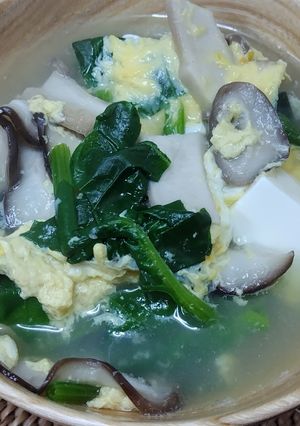 ほうれん草と椎茸の鶏ガラだしスープ-レシピのメイン写真