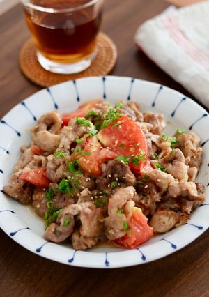 ワンパンで！豚肉とトマトのごま味噌炒め-レシピのメイン写真