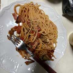 รูปของ 簡単!舞茸とベーコンのトマトパスタ♪
