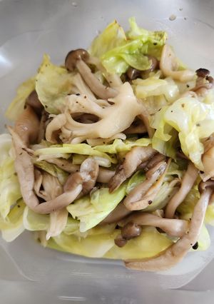 キャベツとミックスキノコの炒めもの-レシピのメイン写真