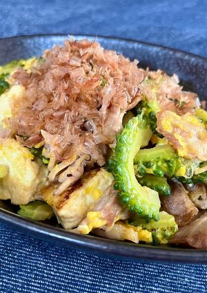 夏が旬！苦味を抑えたゴーヤチャンプルー-レシピのメイン写真