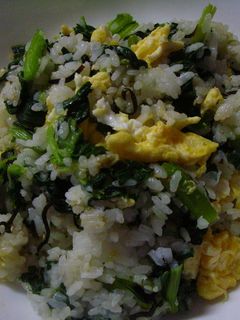 簡単ランチ☆塩昆布と小松菜のチャーハン-レシピのメイン写真