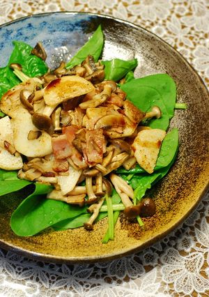 長いもとキノコのバルサミコバター炒め-レシピのメイン写真