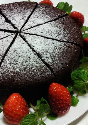 ビターチョコみたいな濃厚ガトーショコラ♪-レシピのメイン写真