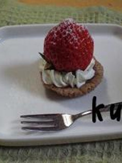 苺のプチケーキ♪-レシピのメイン写真