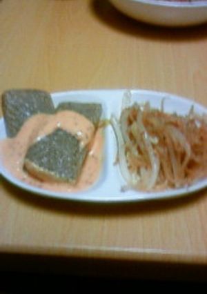 鶏そぼろ×しらたき=ﾍﾙｼｰ和え-レシピのメイン写真