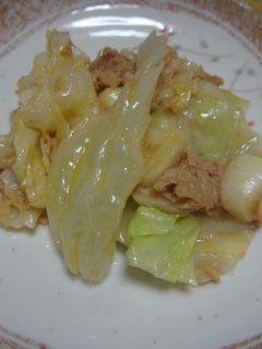 ピリ辛!キャベツとにんにくの中華和え♫-レシピのメイン写真