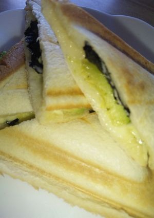 海苔とアボカドのホットサンド-レシピのメイン写真