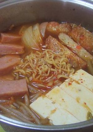インスタントラーメン1袋でプデチゲ2人分-レシピのメイン写真