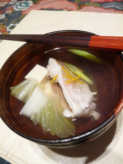 鯛のお吸い物・・御馳走疲れの胃にホっと。-レシピのメイン写真