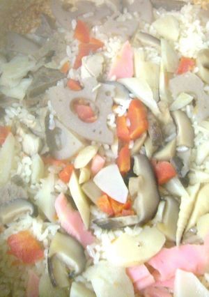 うま煮で炊き込みご飯♪-レシピのメイン写真