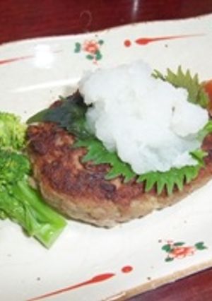 蓮根が残ったら…蓮根入りハンバーグ-レシピのメイン写真