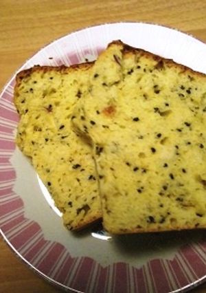おいも黒ごまパン-レシピのメイン写真