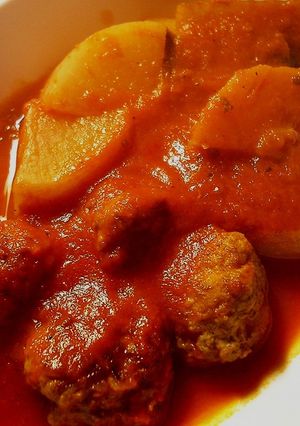 肉団子と大根のトマト煮込み-レシピのメイン写真