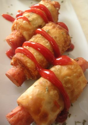 餃子の皮でソーセージチーズ揚げドッグ-レシピのメイン写真