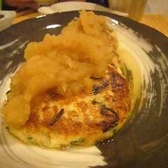 A picture of 旨味三銃士de豆腐ハンバーグ.