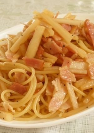 大根の煮物の次の日は♪大根の皮パスタ-レシピのメイン写真