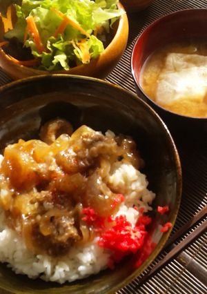 牛すじ丼-レシピのメイン写真