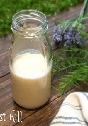 牛乳を煮詰めるだけ・エバミルク/無糖練乳-レシピのメイン写真