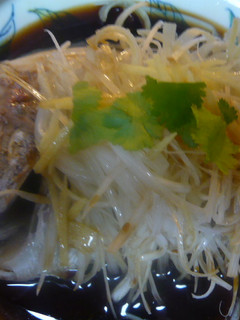葱油鮮魚(鮮魚の葱、生姜味蒸し)-レシピのメイン写真