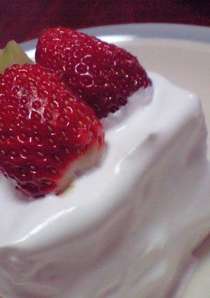 米粉のスポンジで憧れの【いちごケーキ】-レシピのメイン写真