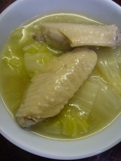 体ほかほか 鶏手羽肉と白菜のスープ -レシピのメイン写真