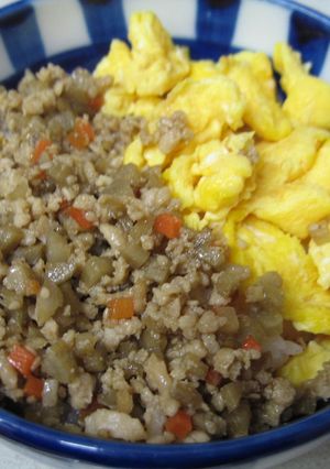 簡単★食物繊維も一緒に★鶏そぼろ-レシピのメイン写真