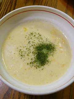 クリームコーン缶で簡単スープ-レシピのメイン写真