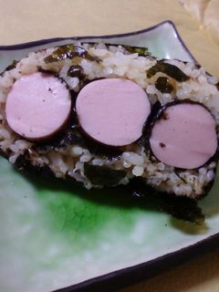 ソーセージであんぱんまん巻き寿司-レシピのメイン写真