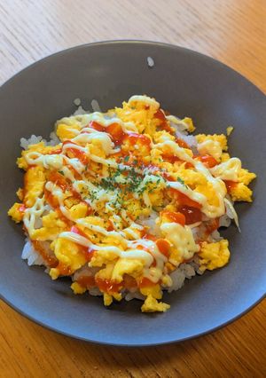 ☆やみつき☆簡単シラチャーマヨたま丼-レシピのメイン写真